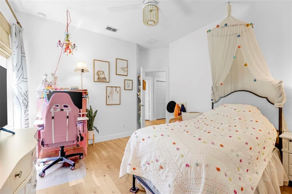 Active With Contract: $799,000 (4 beds, 3 baths, 2734 Square Feet)