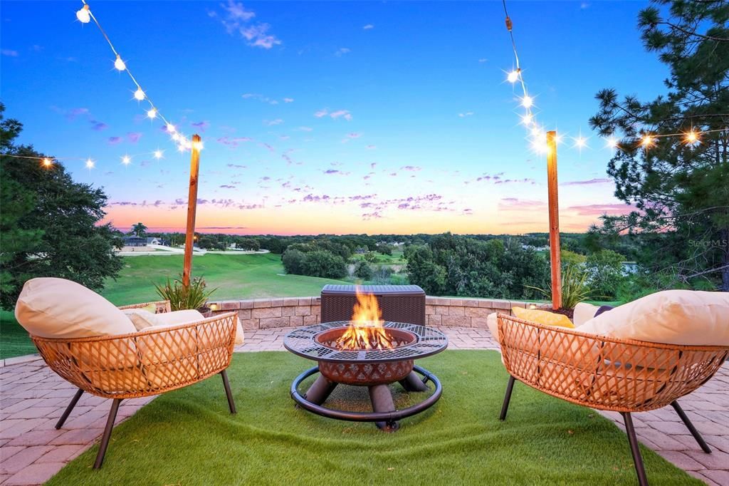 Active With Contract: $799,000 (4 beds, 3 baths, 2734 Square Feet)