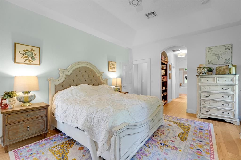 Active With Contract: $799,000 (4 beds, 3 baths, 2734 Square Feet)