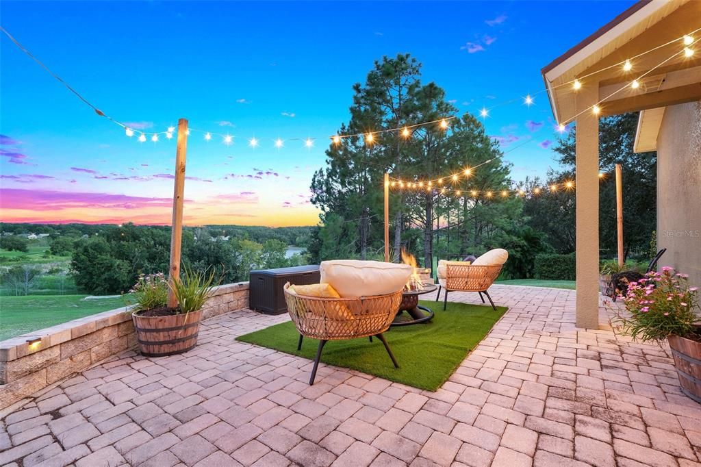 Active With Contract: $799,000 (4 beds, 3 baths, 2734 Square Feet)