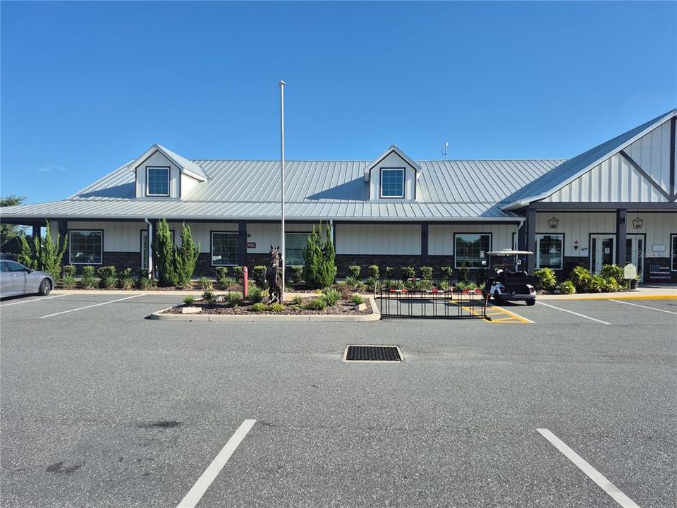 待售: $189,900 (0.07 acres)