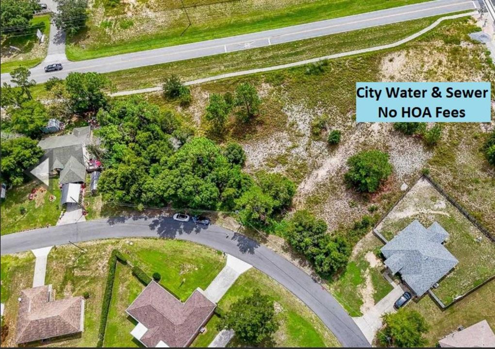 На продажу: $44,900 (0.74 acres)