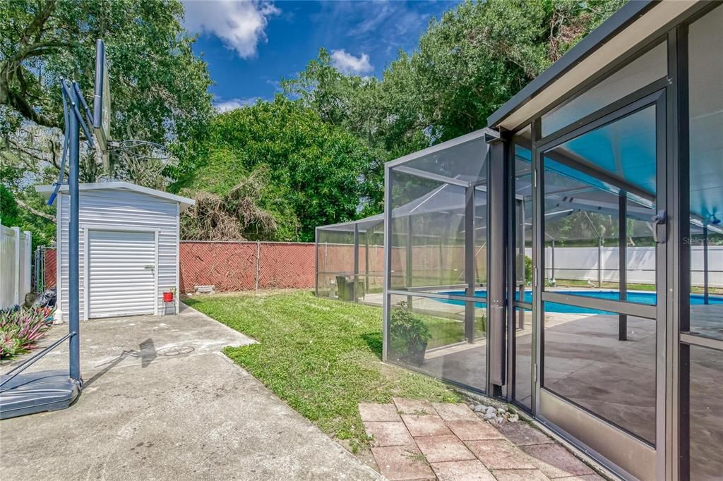 For Sale: $385,000 (3 beds, 2 baths, 1564 Square Feet)