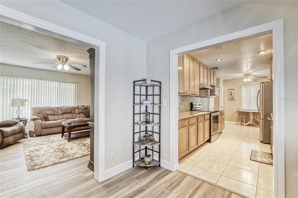 For Sale: $385,000 (3 beds, 2 baths, 1564 Square Feet)