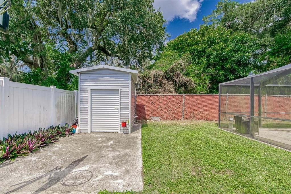 For Sale: $385,000 (3 beds, 2 baths, 1564 Square Feet)