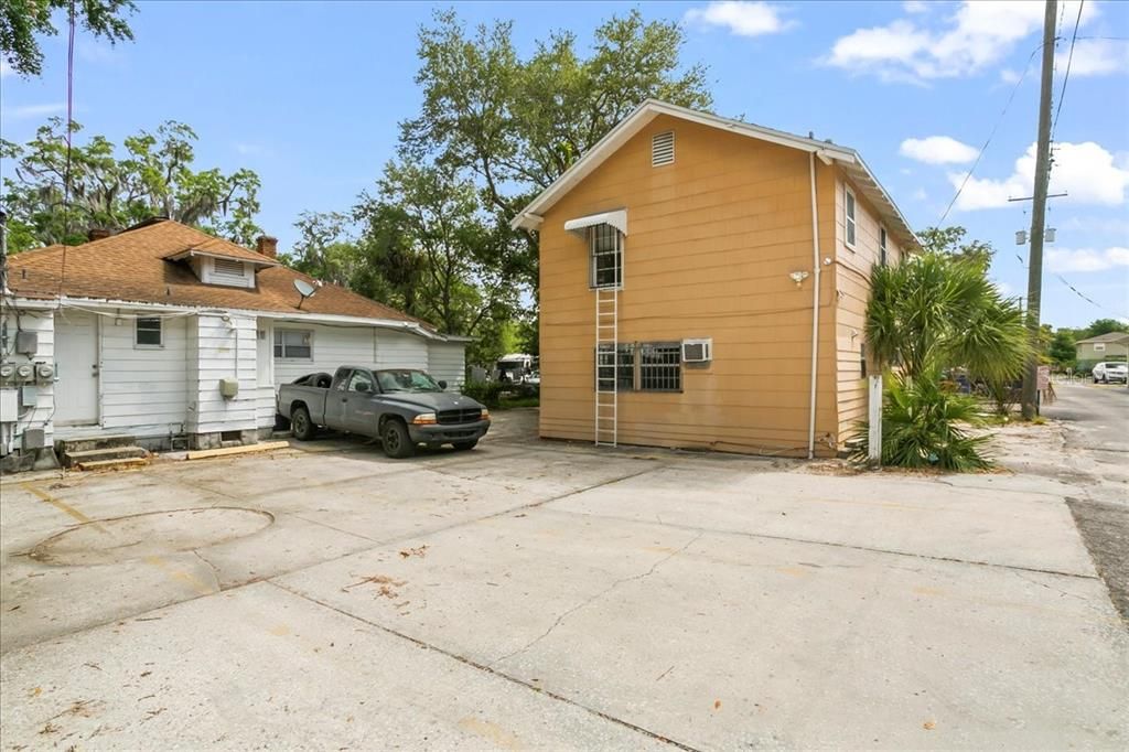 En Venta: $449,000 (0 camas, 0 baños, 3015 Pies cuadrados)