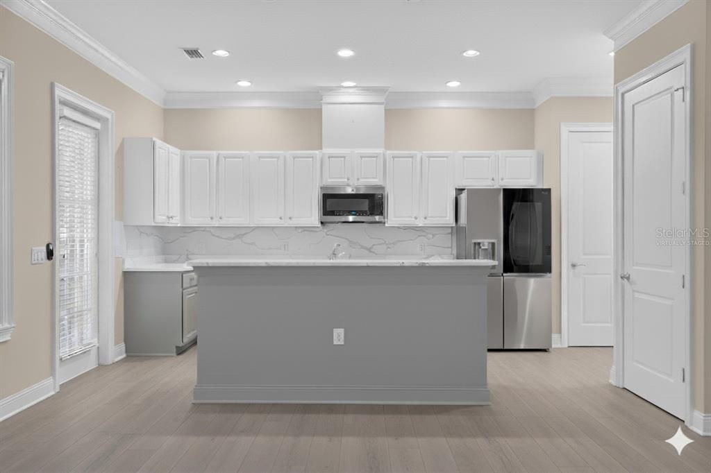 待售: $715,000 (4 贝兹, 3 浴室, 2970 平方英尺)