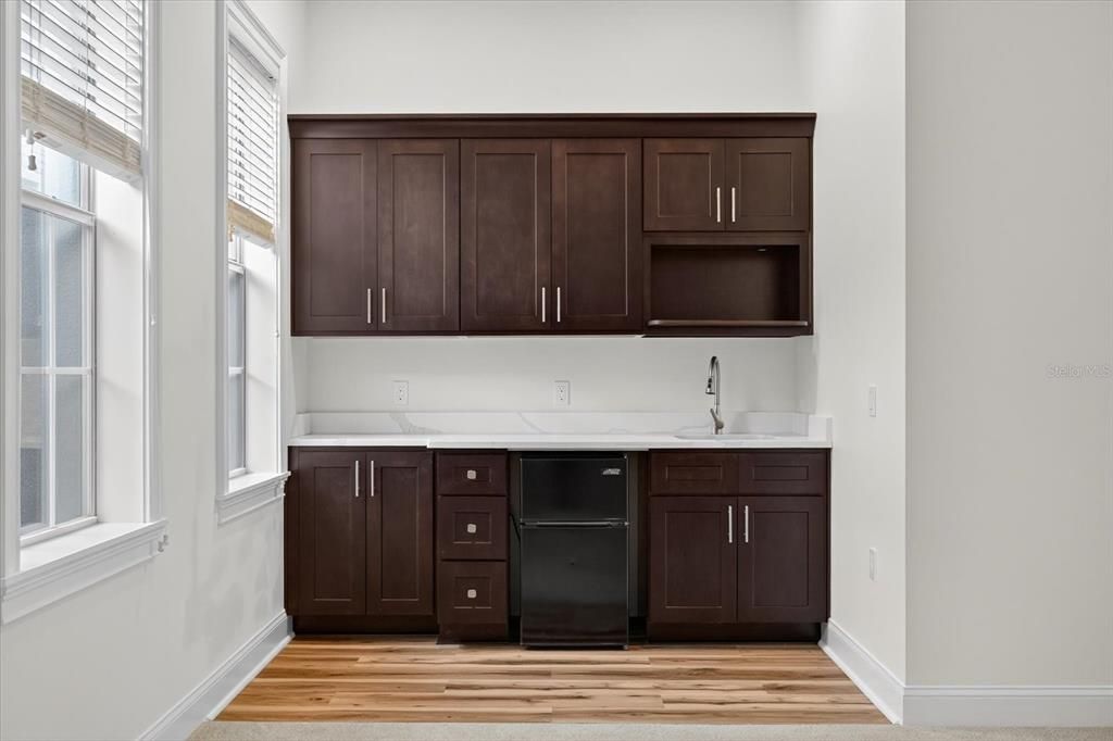 待售: $715,000 (4 贝兹, 3 浴室, 2970 平方英尺)