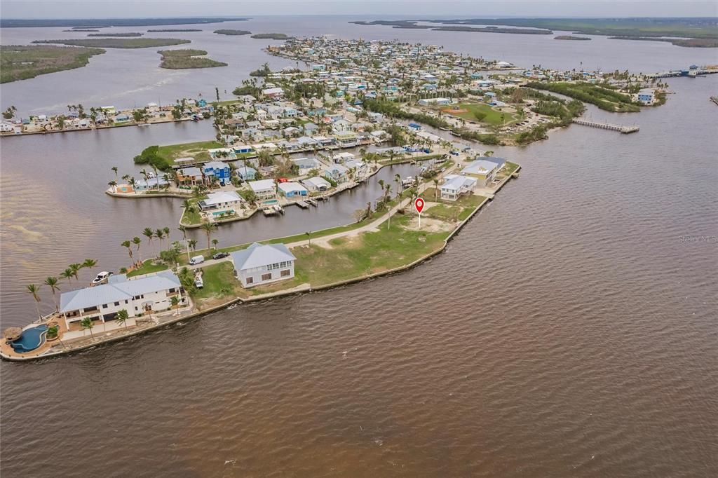 For Sale: $550,000 (0.16 acres)