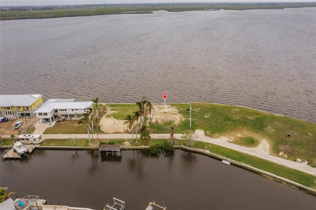 For Sale: $550,000 (0.16 acres)