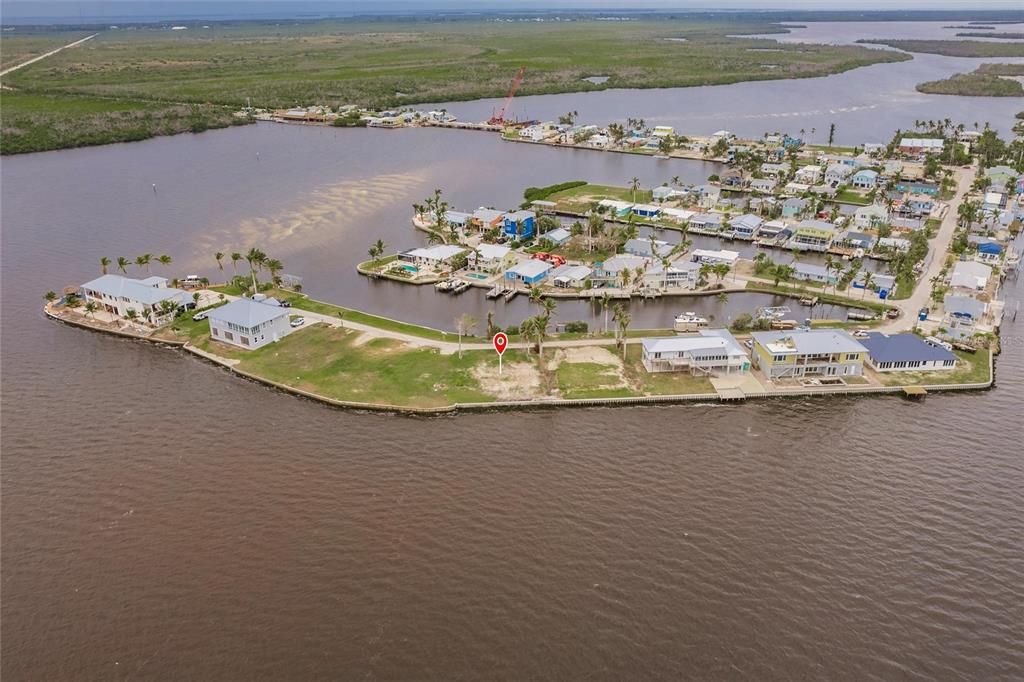 For Sale: $550,000 (0.16 acres)