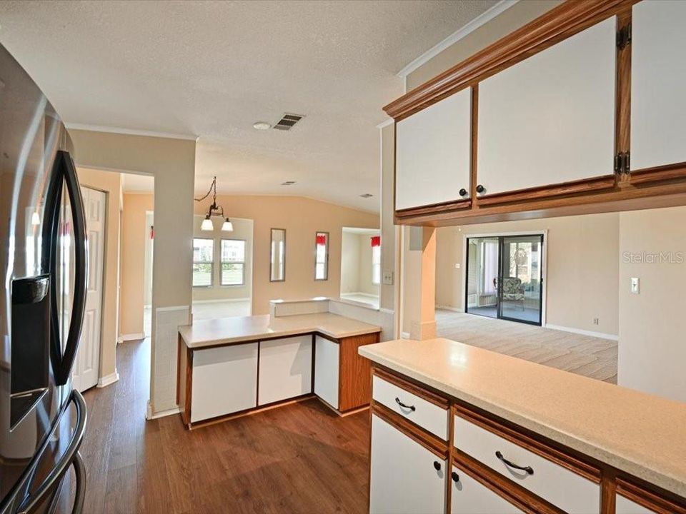 En Venta: $255,000 (2 camas, 2 baños, 1420 Pies cuadrados)