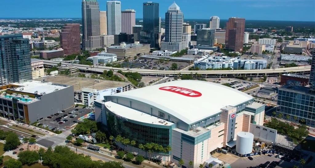 合同活跃: $2,140 (1 贝兹, 1 浴室, 540 平方英尺)