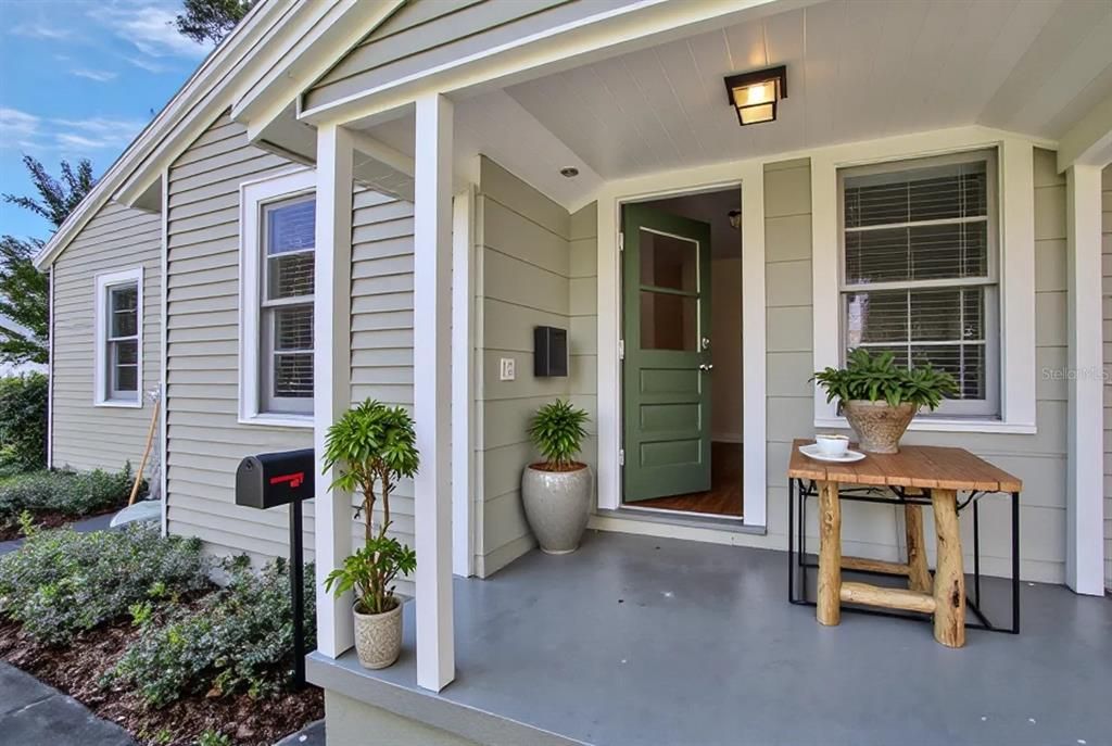 合同活跃: $2,140 (1 贝兹, 1 浴室, 540 平方英尺)