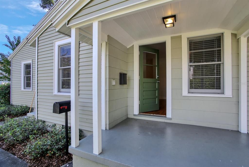 合同活跃: $2,140 (1 贝兹, 1 浴室, 540 平方英尺)