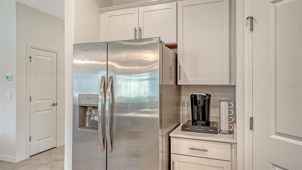 В аренду: $4,500 (4 спален, 3 ванн, 2035 Квадратных фут)