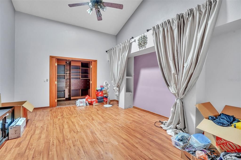 На продажу: $420,000 (3 спален, 2 ванн, 1820 Квадратных фут)