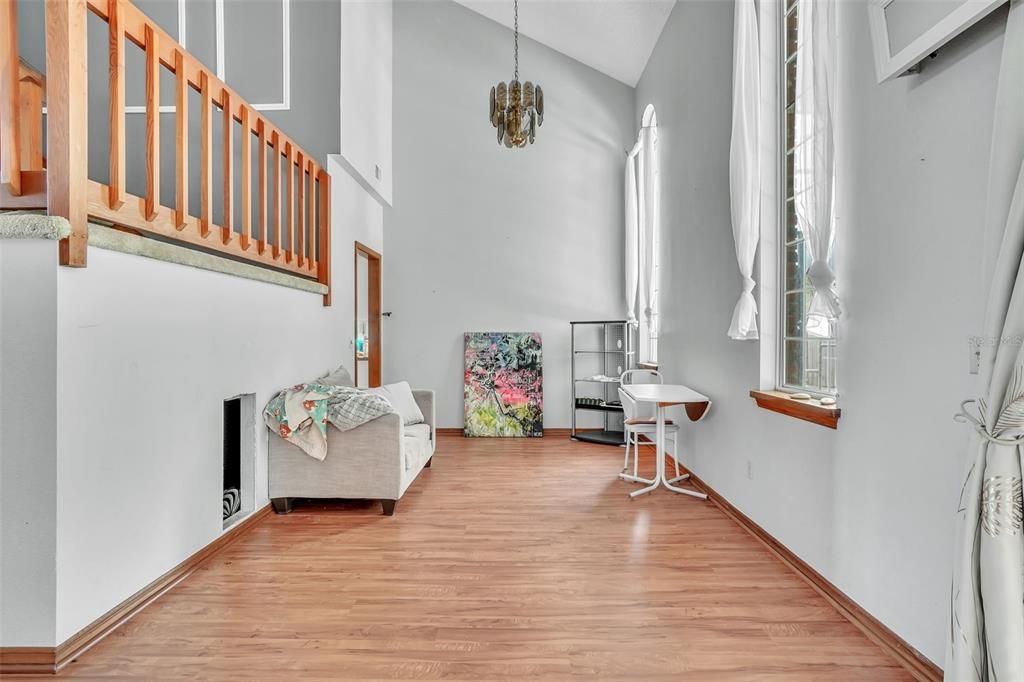 На продажу: $420,000 (3 спален, 2 ванн, 1820 Квадратных фут)