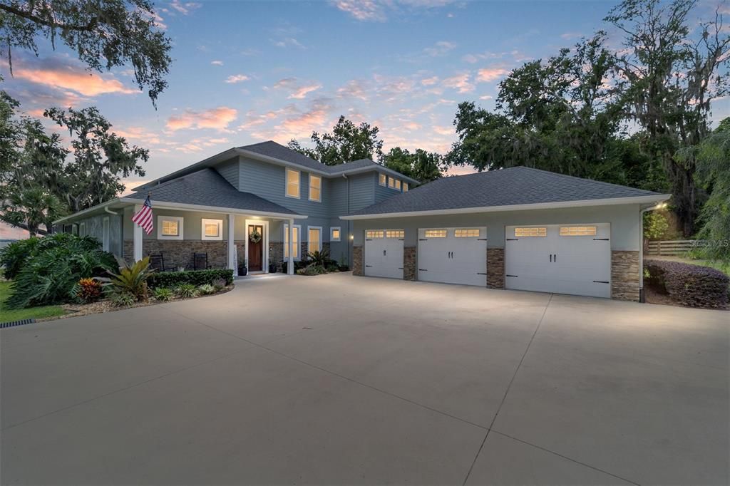 For Sale: $1,695,000 (5 beds, 4 baths, 3466 Square Feet)