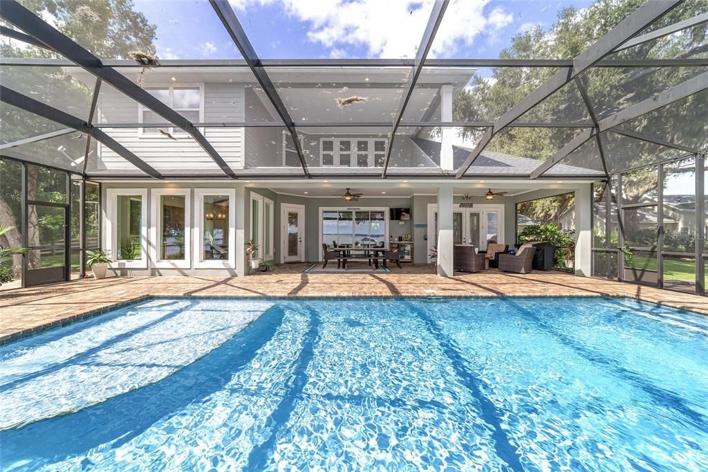 For Sale: $1,695,000 (5 beds, 4 baths, 3466 Square Feet)