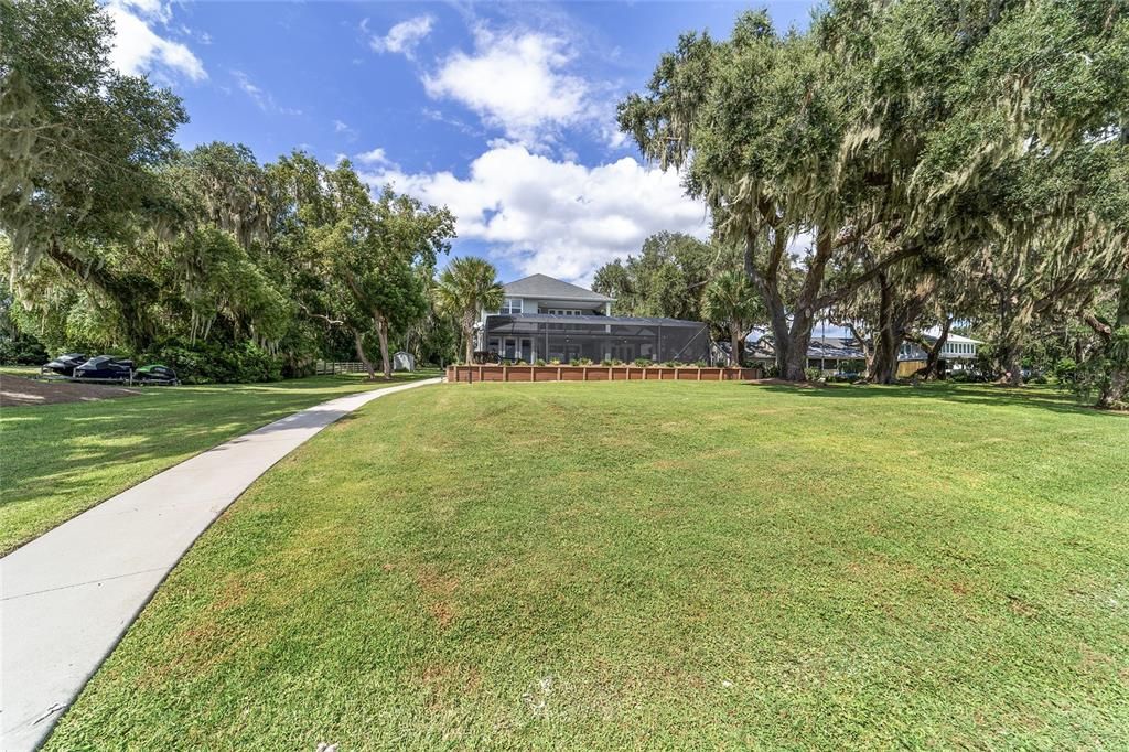 For Sale: $1,695,000 (5 beds, 4 baths, 3466 Square Feet)