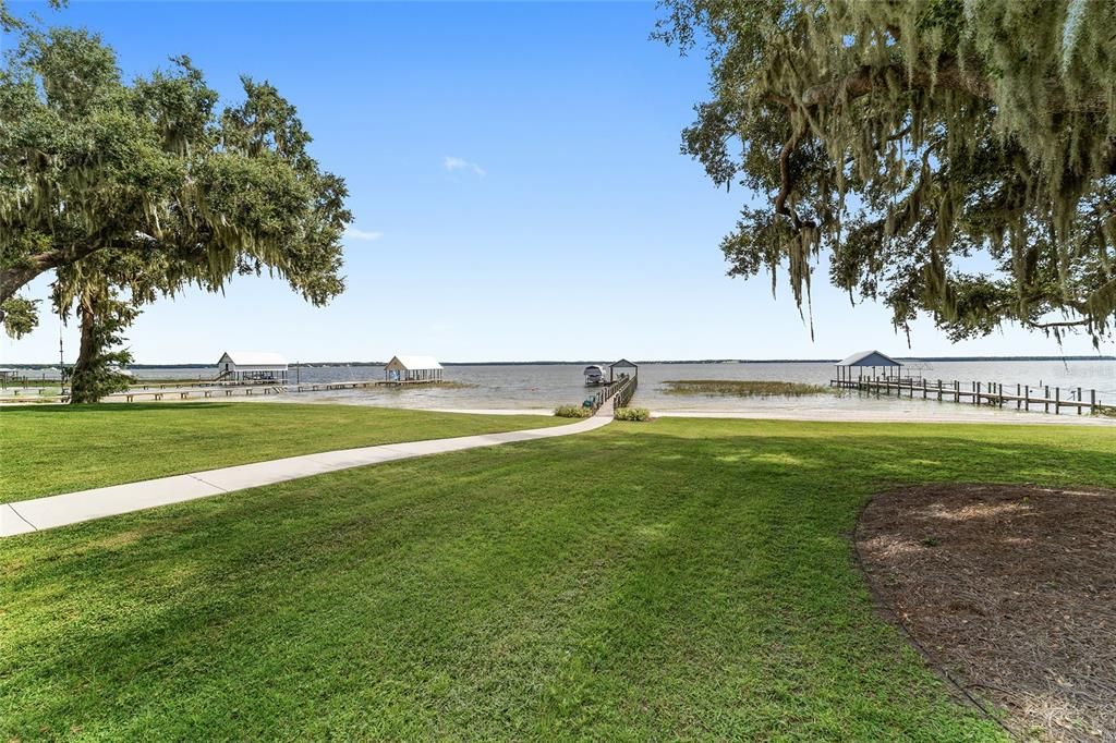 For Sale: $1,695,000 (5 beds, 4 baths, 3466 Square Feet)