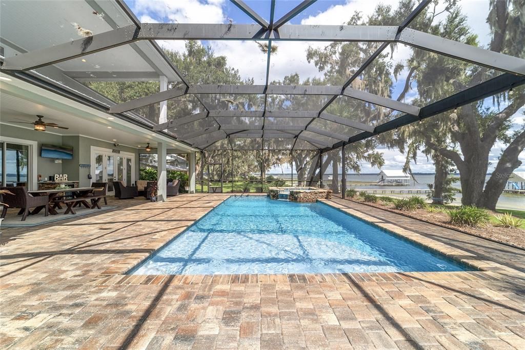 For Sale: $1,695,000 (5 beds, 4 baths, 3466 Square Feet)