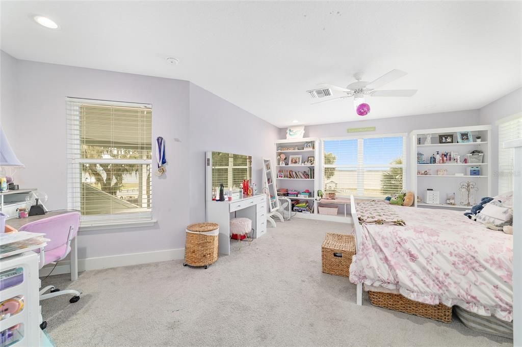 For Sale: $1,695,000 (5 beds, 4 baths, 3466 Square Feet)