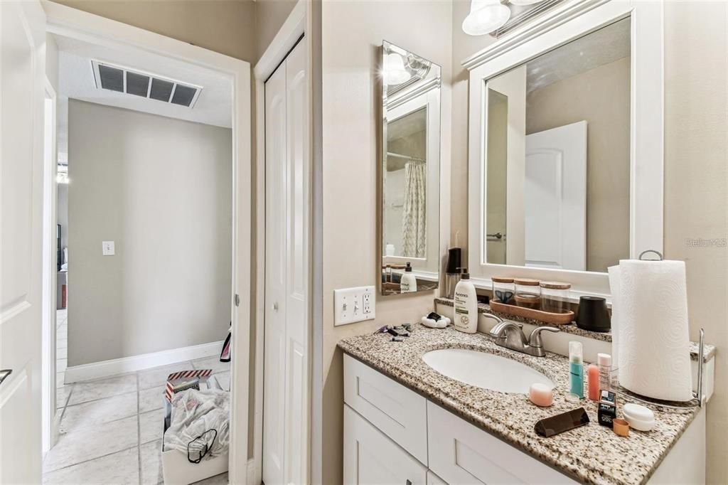 В аренду: $4,000 (4 спален, 3 ванн, 2114 Квадратных фут)