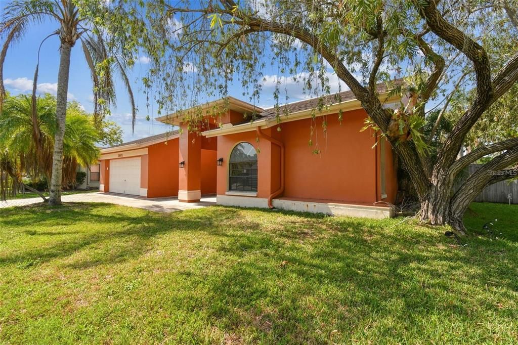 В аренду: $4,000 (4 спален, 3 ванн, 2114 Квадратных фут)