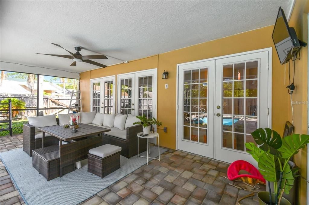 В аренду: $4,000 (4 спален, 3 ванн, 2114 Квадратных фут)