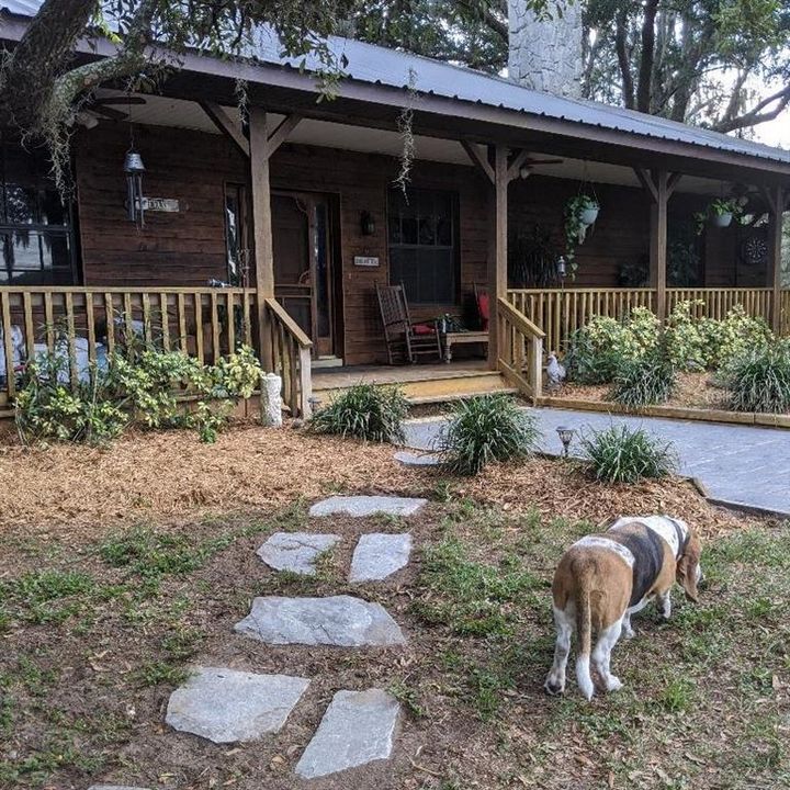 For Sale: $1,479,999 (3 beds, 2 baths, 1258 Square Feet)