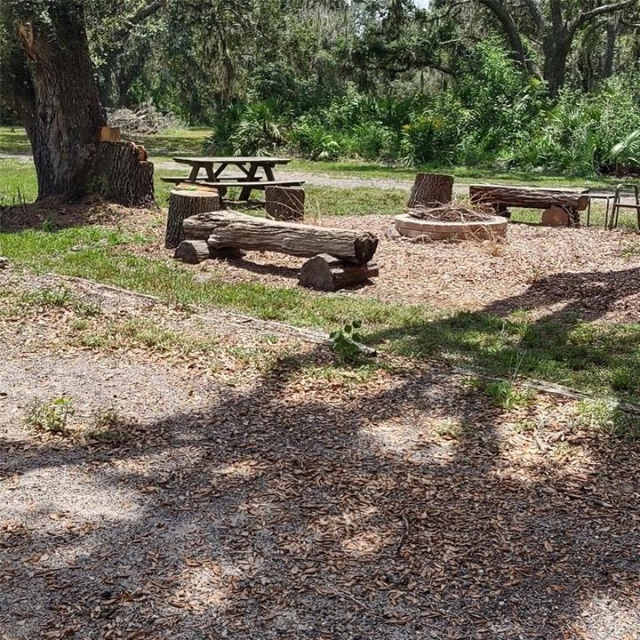 For Sale: $1,479,999 (3 beds, 2 baths, 1258 Square Feet)