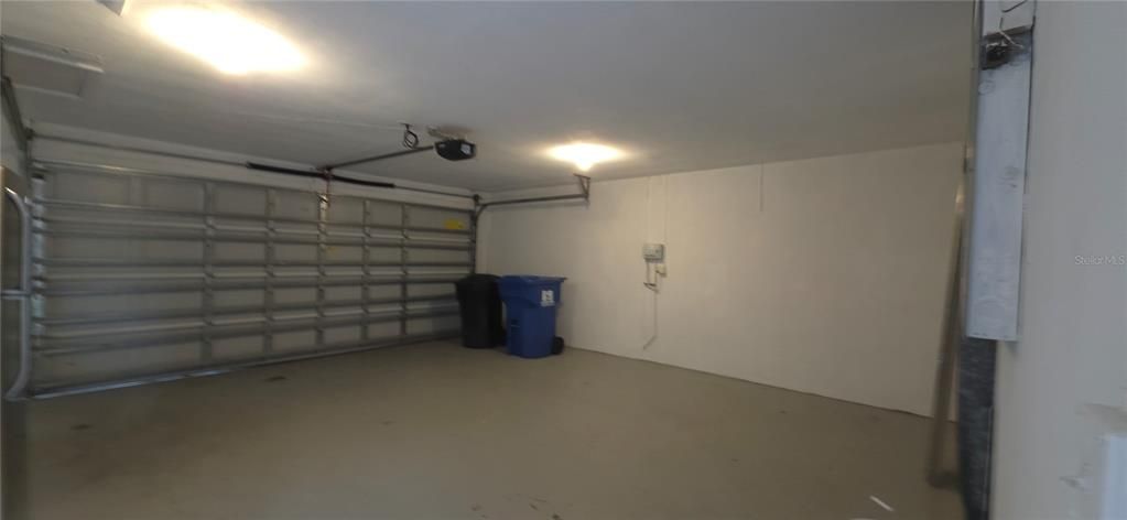 For Rent: $3,795 (3 beds, 2 baths, 1787 Square Feet)