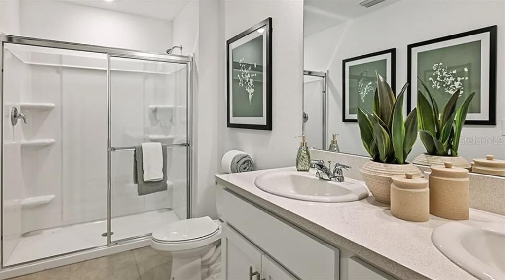 En Venta: $289,584 (3 camas, 2 baños, 1558 Pies cuadrados)