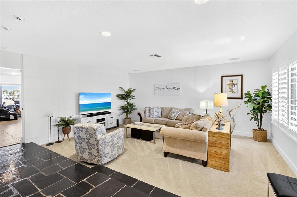 En Venta: $1,900,789 (3 camas, 2 baños, 2926 Pies cuadrados)