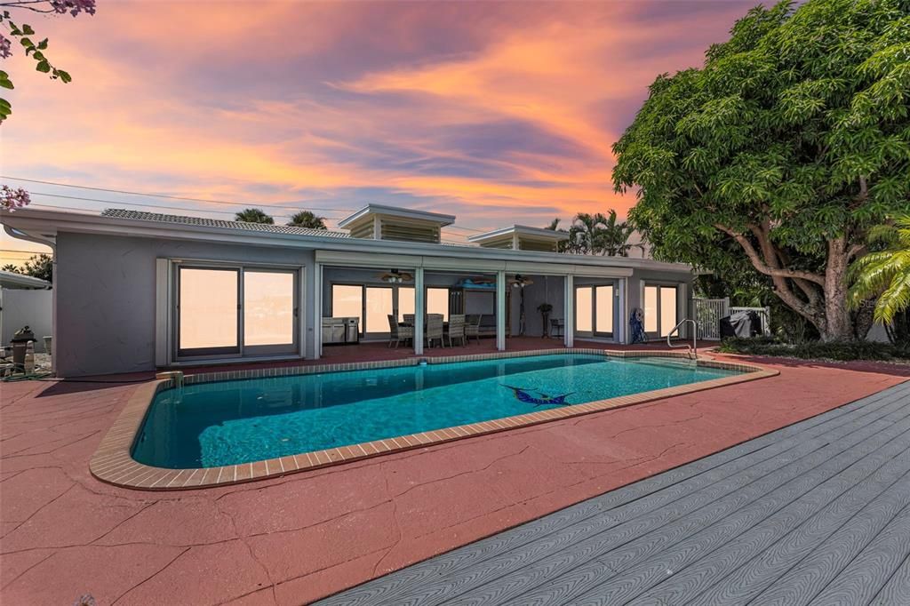 En Venta: $1,900,789 (3 camas, 2 baños, 2926 Pies cuadrados)