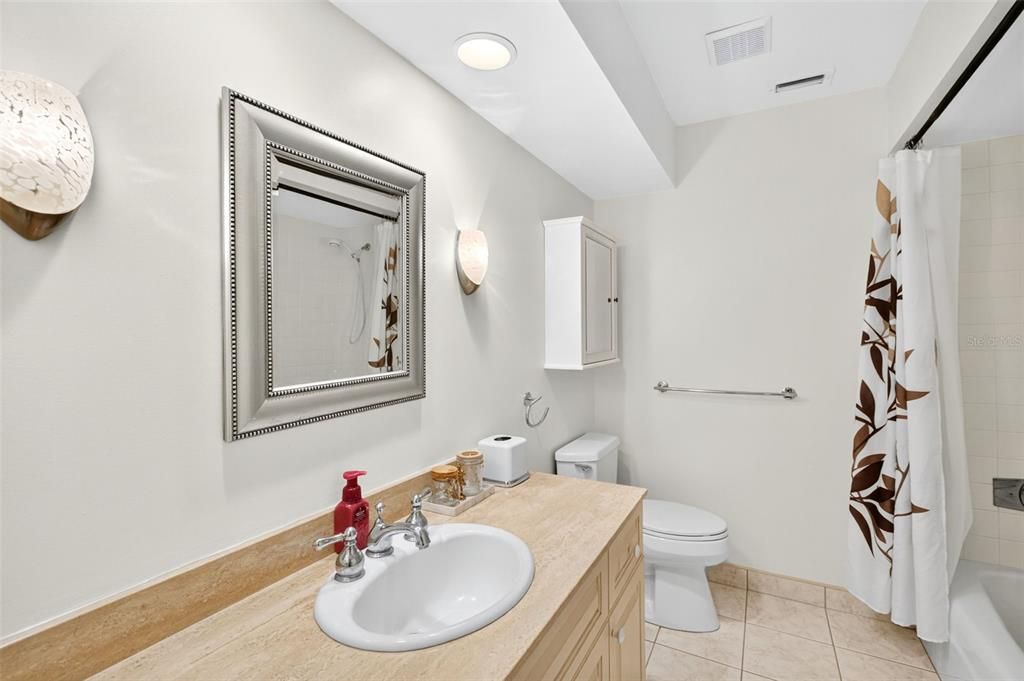 En Venta: $1,900,789 (3 camas, 2 baños, 2926 Pies cuadrados)