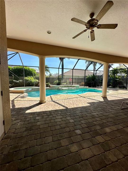 En Renta: $4,500 (3 camas, 4 baños, 3435 Pies cuadrados)