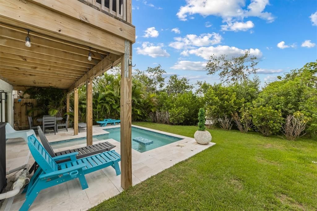 待售: $850,000 (2 贝兹, 2 浴室, 925 平方英尺)