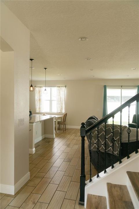 Active With Contract: $575,000 (4 beds, 2 baths, 3056 Square Feet)