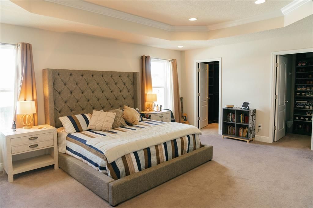 Active With Contract: $575,000 (4 beds, 2 baths, 3056 Square Feet)