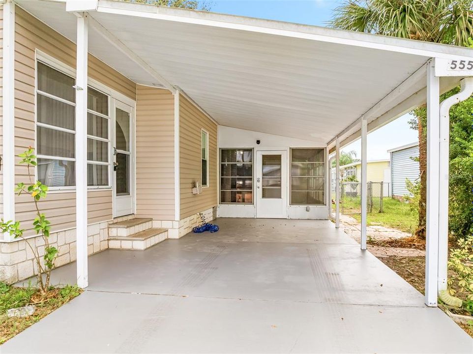 En Venta: $159,900 (2 camas, 2 baños, 1035 Pies cuadrados)