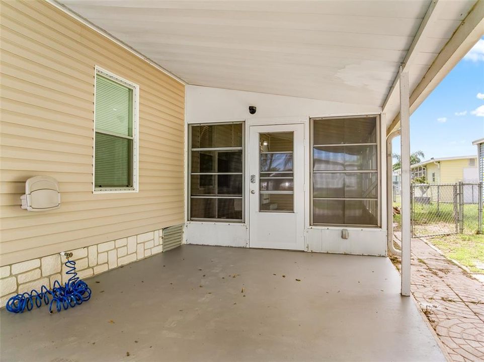 En Venta: $159,900 (2 camas, 2 baños, 1035 Pies cuadrados)