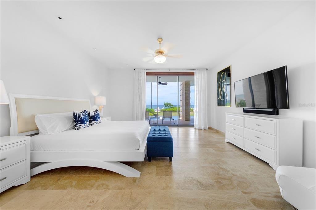 待售: $11,500,000 (3 贝兹, 3 浴室, 3524 平方英尺)