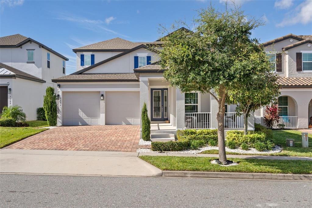 Active With Contract: $890,000 (4 beds, 3 baths, 2733 Square Feet)