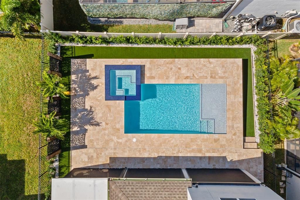 Active With Contract: $890,000 (4 beds, 3 baths, 2733 Square Feet)