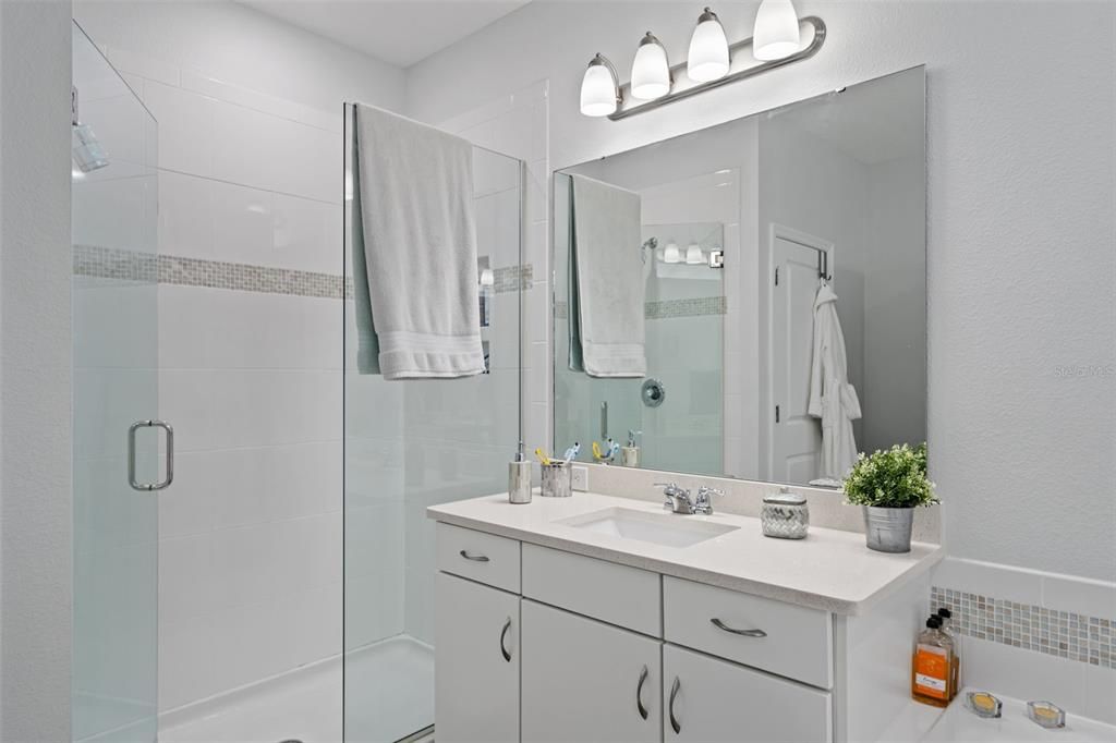 Active With Contract: $890,000 (4 beds, 3 baths, 2733 Square Feet)