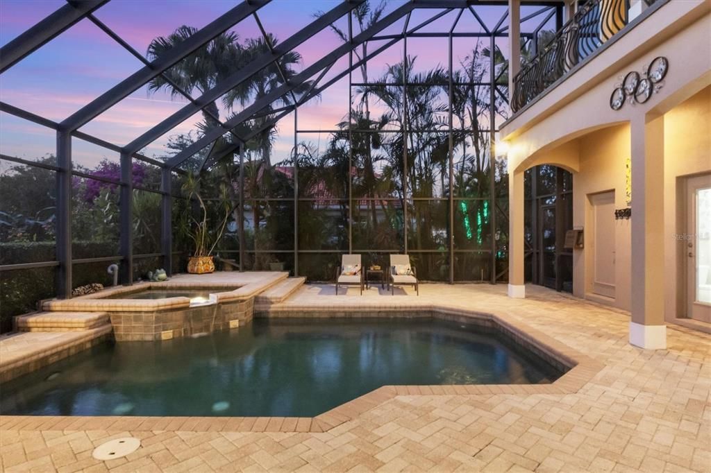 待售: $1,575,000 (5 贝兹, 5 浴室, 4101 平方英尺)