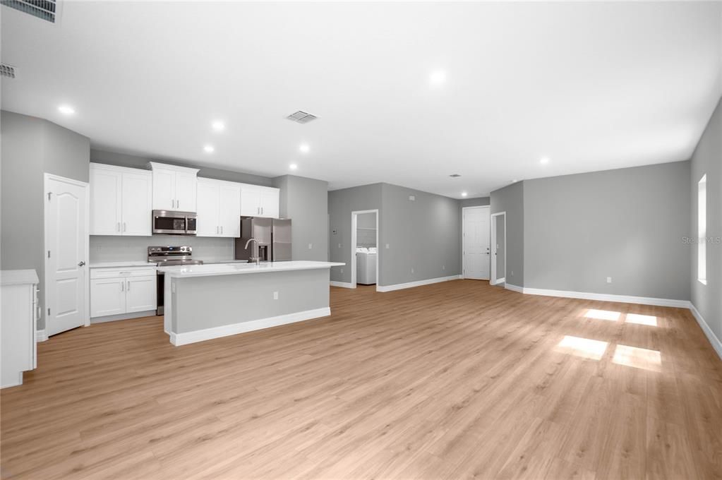 Active With Contract: $345,000 (4 beds, 3 baths, 1990 Square Feet)